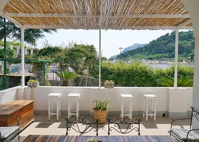 Dimora Storica Pasquale 招待所 卡普里