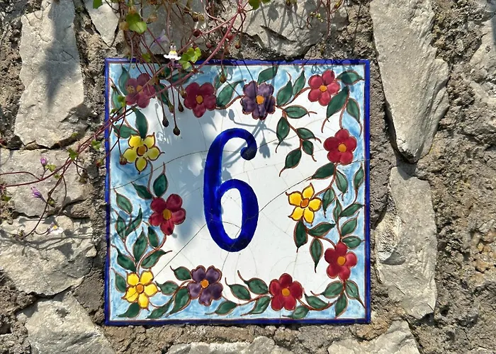 Dimora Storica Pasquale 招待所 卡普里